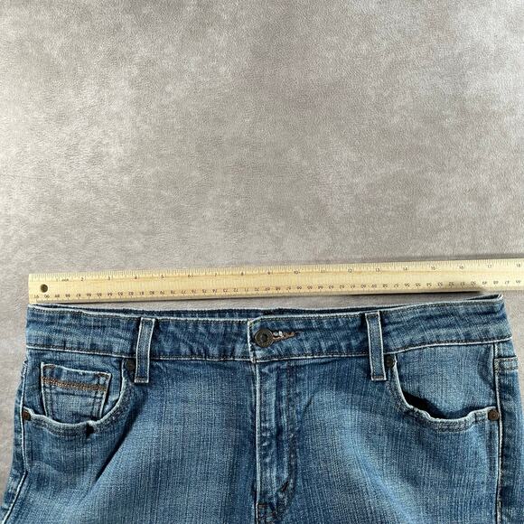 Women’s Levi’s Mid Rise Skinny Medium Wash Denim Jeans - Picture 5 of 7